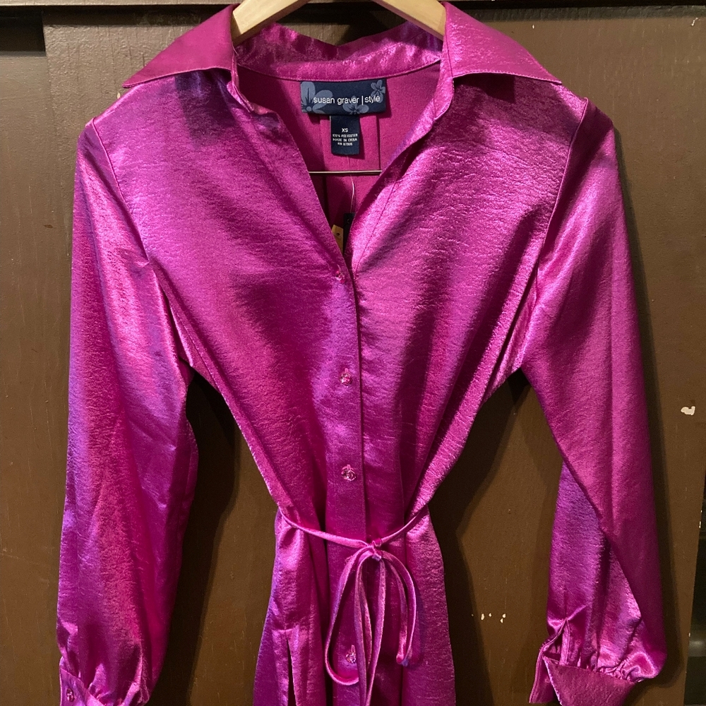 ❤️‍🔥NWT❤️‍🔥 Hot Pink Long Sleeve Blouse XS